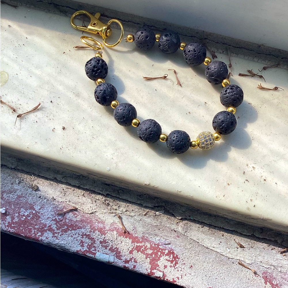 Mens Aromatherapy Lava Stone N Pave Bracelet